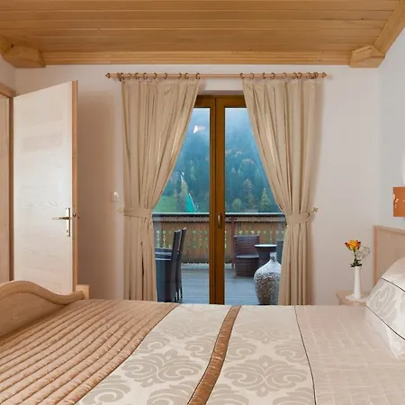 Planinka 4*