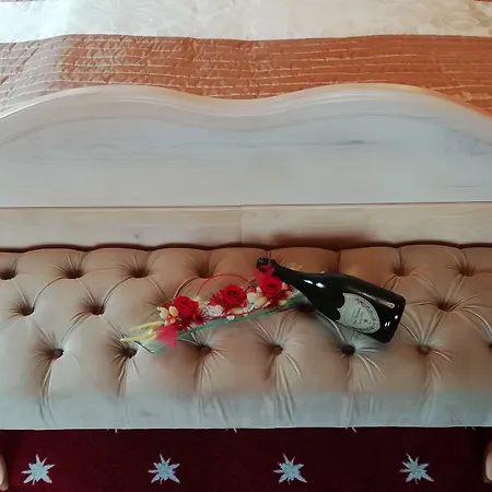 Ξενοδοχείο Planinka 4*